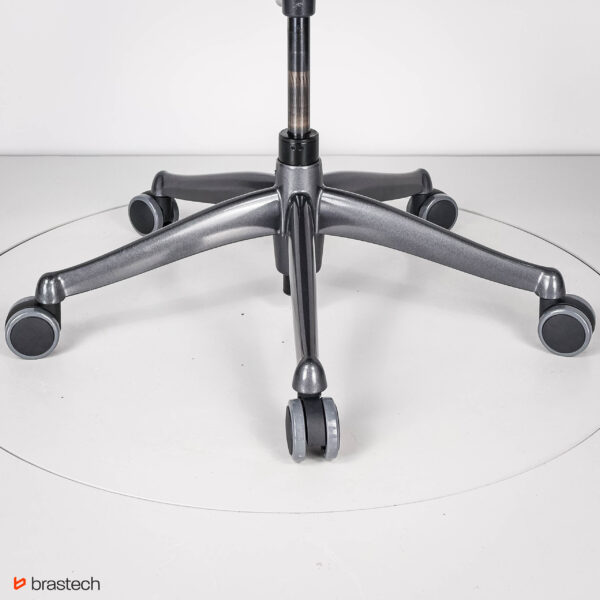 Fotel biurowy Humanscale Freedom